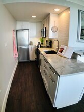 15 S Golfview Rd, Unit 402 in Lake Worth, FL - Foto de edificio - Building Photo