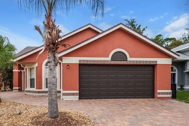 property at 1624 Sienna Ct