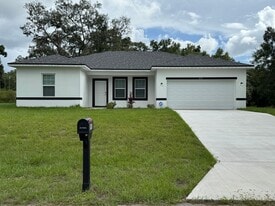 8991 N Bee Way in Citrus Springs, FL - Building Photo