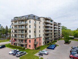 Victoria Park Place II in Kitchener, ON - Building Photo