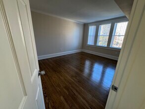 20 Short St, Unit 3 in Brookline, MA - Building Photo - Building Photo