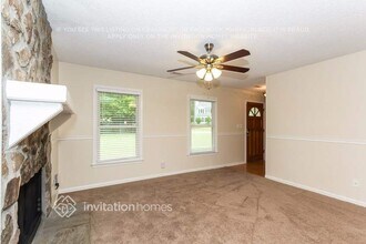 100 Pepperwood Dr in Peachtree City, GA - Building Photo - Building Photo