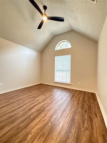 532 Bob White St in Desoto, TX - Building Photo - Building Photo