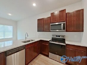 6102 Taramore Ln NW in Huntsville, AL - Building Photo - Building Photo