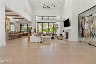 5602 E Exeter Blvd in Phoenix, AZ - Building Photo - Building Photo