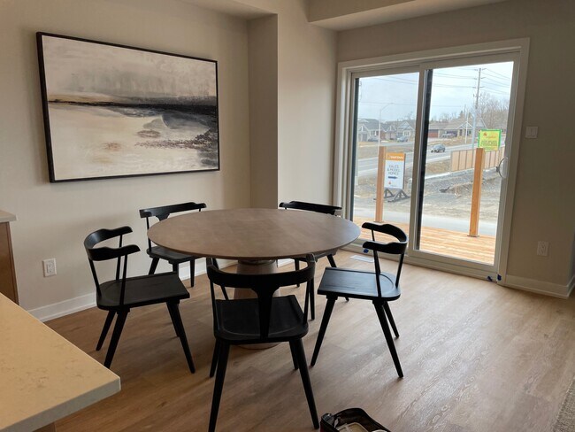 1234 Cope Dr in Ottawa, ON - Building Photo - Building Photo