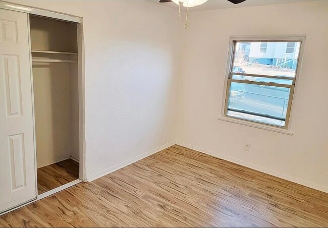 property at 3005 E 16th St