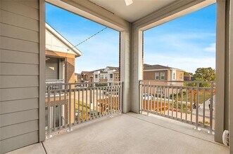 4700 W Spring Creek Pkwy in Plano, TX - Building Photo - Building Photo