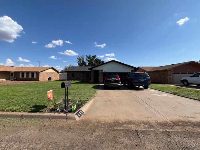 property at 413 Rosewood Dr