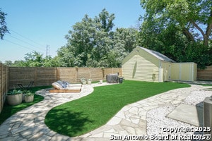 517 W Hollywood Ave in San Antonio, TX - Building Photo - Building Photo