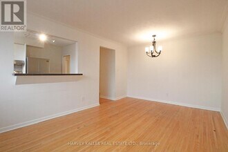 866 Davenport Rd in Toronto, ON - Building Photo - Building Photo