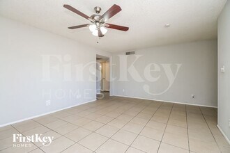 1918 E Watson Dr in Tempe, AZ - Foto de edificio - Building Photo