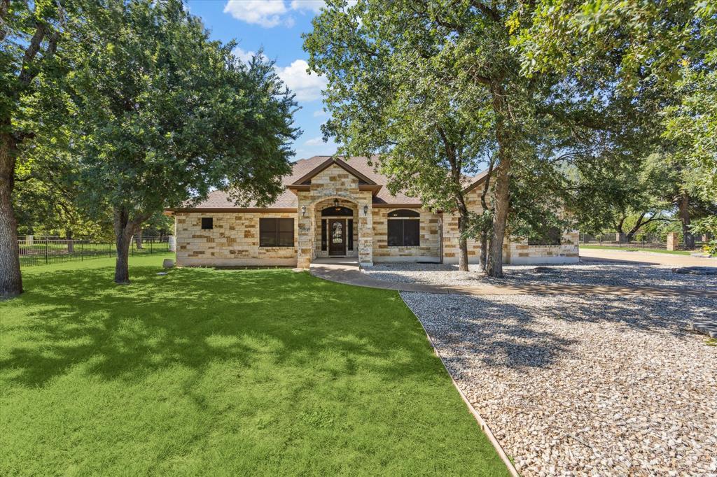 141 Silverado Dr in Georgetown, TX - Building Photo
