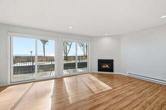 815 Balboa Ave, Unit 103 in Capitola, CA - Building Photo - Building Photo