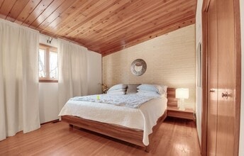 10629 S Kenton Ave in Oak Lawn, IL - Foto de edificio - Building Photo