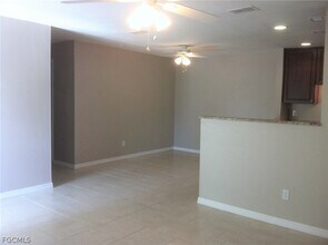 6194 Principia Dr in Ft. Myers, FL - Building Photo - Building Photo