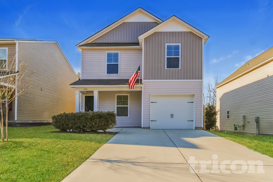 273 Boulder Rdg Lp in Blythewood, SC - Foto de edificio