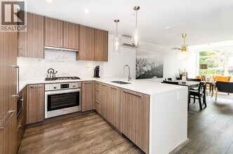 561 W 29th Ave in Vancouver, BC - Building Photo - Building Photo