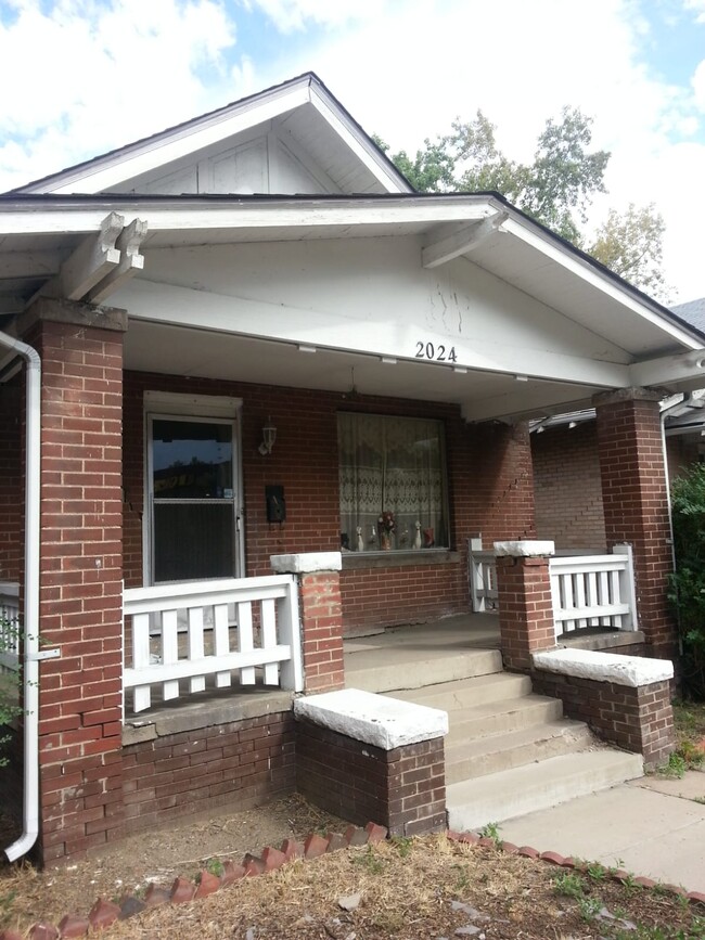 property at 2024 Federal Blvd