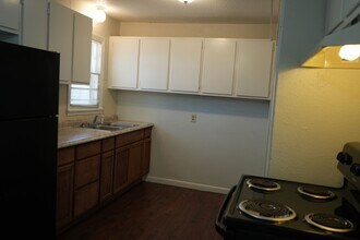 3106 37th St in Lubbock, TX - Building Photo - Building Photo