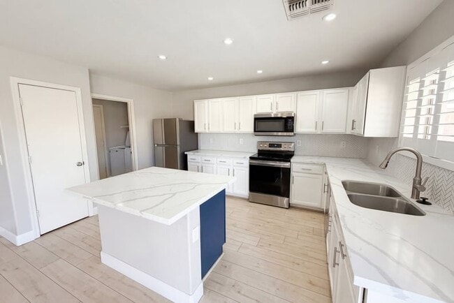 11810 W Miami St in Tolleson, AZ - Building Photo - Building Photo