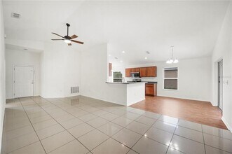 3426 Imperial Manor Way in Mulberry, FL - Building Photo - Building Photo