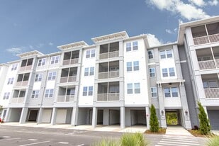 Lake Sumter Reserve in Lady Lake, FL - Building Photo