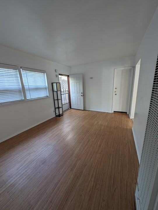 4417 S Centinela Ave, Unit 3/4 in Los Angeles, CA - Building Photo