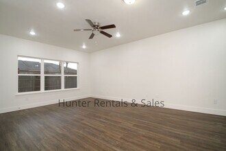 1936 Royal Loop in Belton, TX - Building Photo - Building Photo