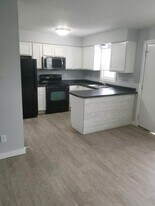 333 6th St S, Unit 1