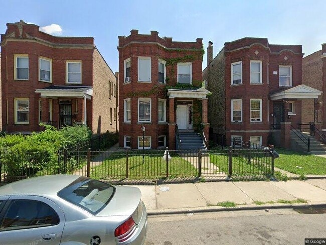 property at 4219 W Cullerton St