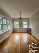 1454 Oak Ave in Evanston, IL - Building Photo - Building Photo