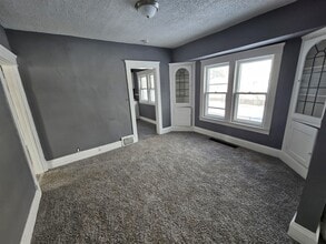 778 Eddy Rd in Cleveland, OH - Building Photo - Building Photo