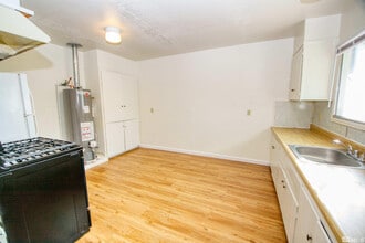 4310 Reno Hwy in Fallon, NV - Building Photo - Building Photo