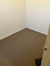 48 Carlton Ave, Unit 2nd Floor in Jersey City, NJ - Foto de edificio - Building Photo