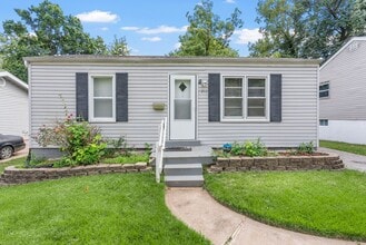 212 Connolly Dr in St. Louis, MO - Building Photo - Building Photo