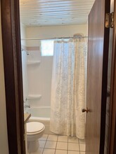18220 Swiss Dr in Spring Lake, MI - Foto de edificio - Building Photo