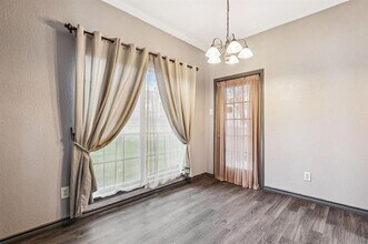 3623 W Northgate Dr in Irving, TX - Building Photo - Building Photo
