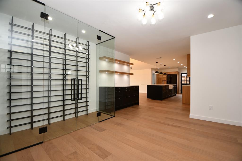 2310 Willowby Dr in Houston, TX - Building Photo