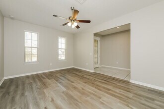 3687 Moca Dr in St. Cloud, FL - Foto de edificio - Building Photo