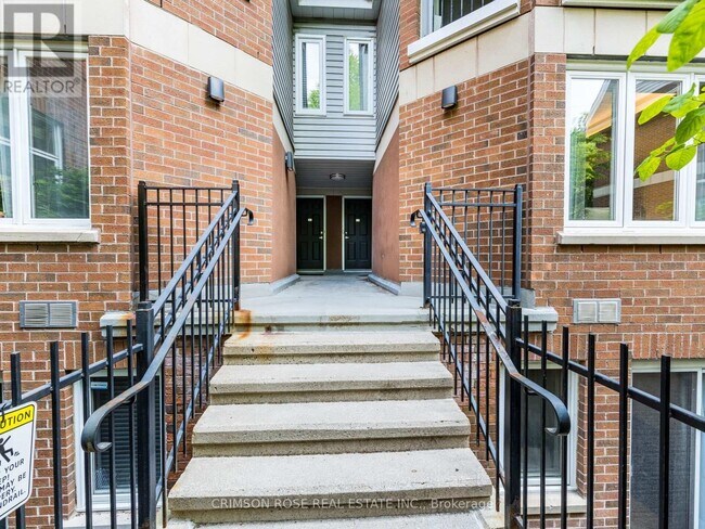 217 St George St in Toronto, ON - Building Photo - Building Photo