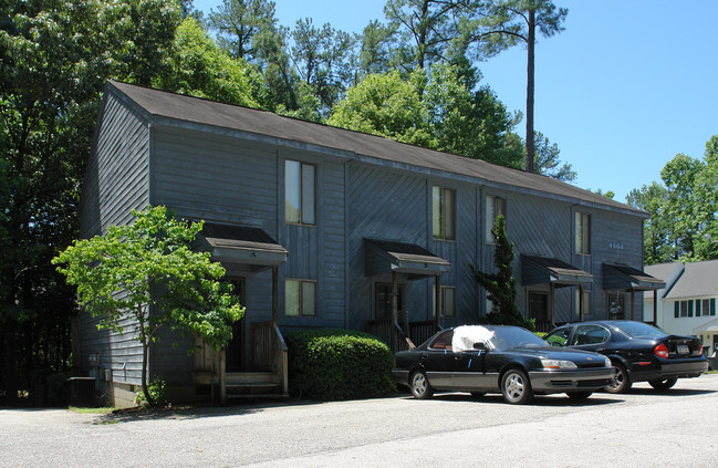 4808-4812 Wallingford Dr in Raleigh, NC - Building Photo - Building Photo