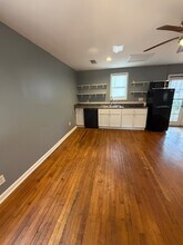 13 Elmwood Ave in Charleston, SC - Building Photo - Building Photo