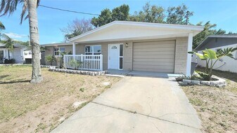 6412 Pawling Ave in Port Richey, FL - Building Photo