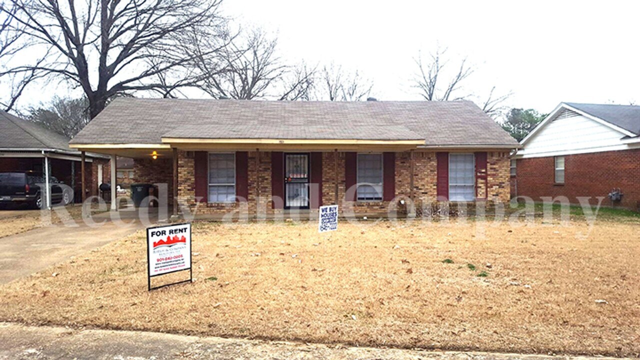 2864 Randy Cove in Memphis, TN - Building Photo