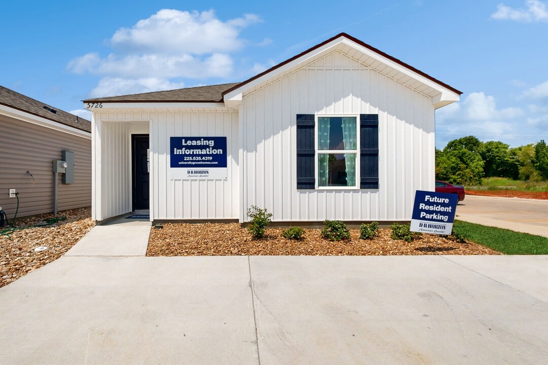 University Grove in Baton Rouge, LA - Building Photo