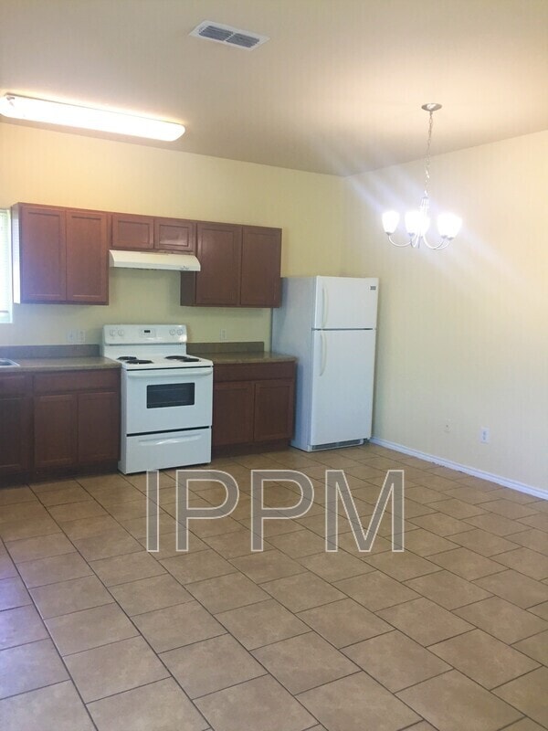 17117 Lemon Ave in Harlingen, TX - Building Photo - Building Photo