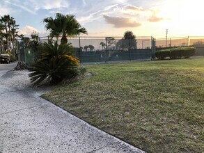 29254 Bay Hollow Dr, Unit 3252 in Zephyrhills, FL - Foto de edificio - Building Photo