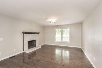 310 Cherokee Dr in Blacksburg, VA - Building Photo - Building Photo