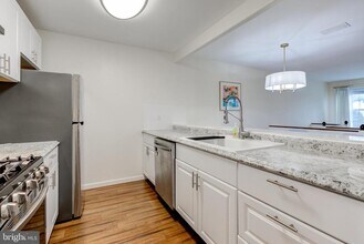 421 Wendover Dr in Eagleville, PA - Building Photo - Building Photo